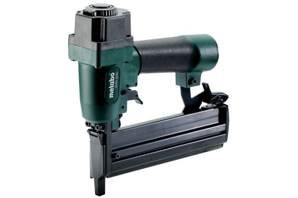 metabo Druckluft-Klammer-Nagelgerät DKNG 40/50 Kunststoffkoffer, 601562500