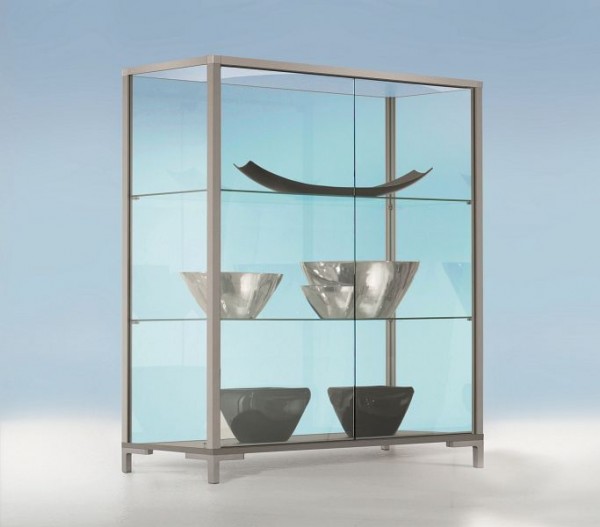 BST Vitrine Halbhoch, Dekor-Silber, 5-seitig verglast, 2 Böden, 1500x400x1350 mm, LINK-V1513