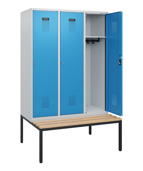 C+P Spind Evolo PLUS, 3 Abteile, 1950x1200x815mm, 7035/5012, Zylinderschloss, Sitzfläche Buche-Hartholz, Sitzbank, 0490505-32 S10031