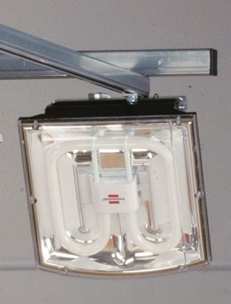 KLW Befestigungskonsole aus Stahlblech zur Befestigung von Leuchte AB-LK-S300A-1x38 am Grundrahmen, AB-LHK-01