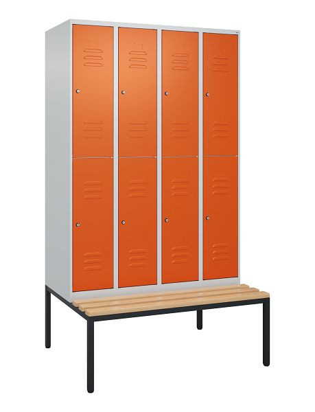 C+P Doppelstöckiger Spind Classic PLUS, 4 Abteile, 2120x1200x815mm, 7035/2004, Zylinderschlösser, Buche-Sitzleisten, Sitzbank, 0803507-40 S10186