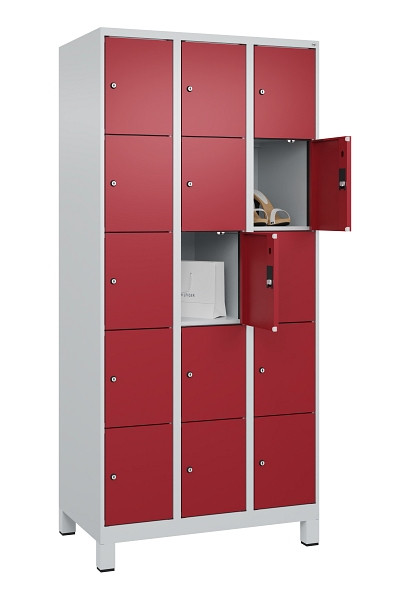 C+P Schließfachschrank Evolo PLUS, mit Füßen, 15 Fächer, 1950x900x500mm, 7035/3, Frontfarbe RAL 3003 Rubinrot, 049010-305 S10004