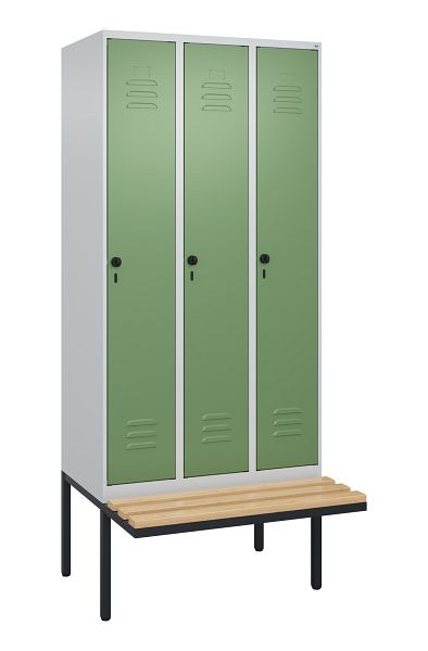 C+P Umkleidespind Classic PLUS, 3 Abteile, 2120x900x815mm, 7035/6011, Drehriegel, Buche-Sitzleisten, je 2 Doppel-Haken, 0800407-30F S10006