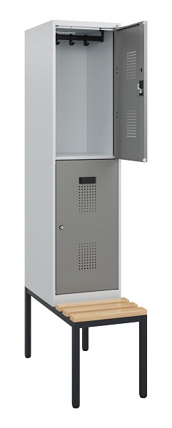 C+P Doppelstöckiger Spind Evolo PLUS, Bank, 2 Fächer, 1950x400x815mm, 7035/0004, Zylinderschloss, Sitzfläche Buche-Hartholz, Sitzbank, 0493505-12 S10041