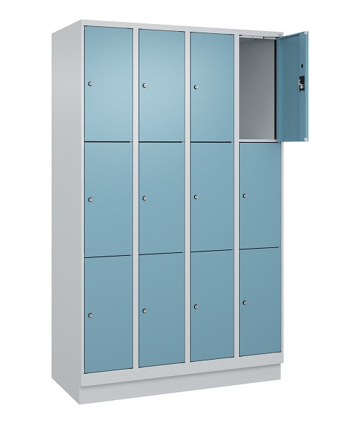 C+P Schließfachschrank Evolo PLUS, mit Sockel, 12 Fächer, 1950x1200x500mm, 7035/2406015 RDS Architekturblau, Abteile 4, 049020-403 S10009