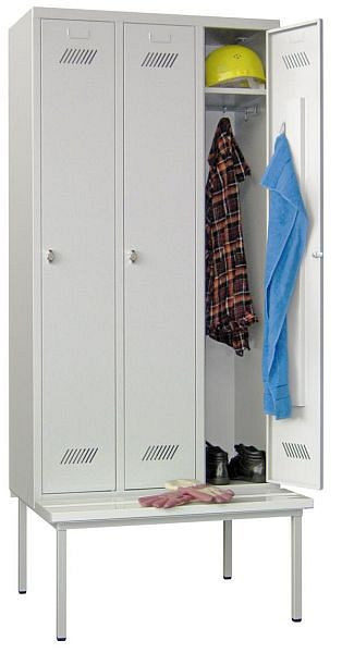 Pavoy Kleiderschrank mit Sitzbank 2150/500/900, 3 Abteile, Zylinderschloss, Abteilbreite 300, PVC-Leisten, 60212-313-031-735611