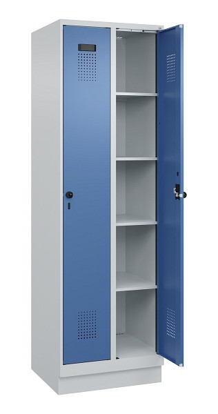 C+P Wäsche-Spind Evolo PLUS, mit Sockel, 2 Abteile, 1950x600x500mm, 7035/5023, Verschluss Drehriegel, Ablageböden 8, 049020-20B S10008