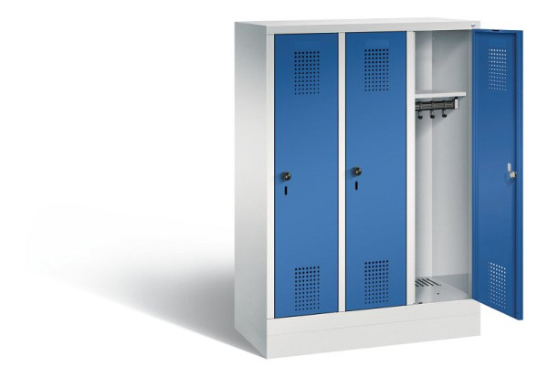 C+P Kindergarten-Spind Evolo, H1300xB900xT300mm, Farbe: Lichtgrau / Enzianblau, 480203-30 S10069
