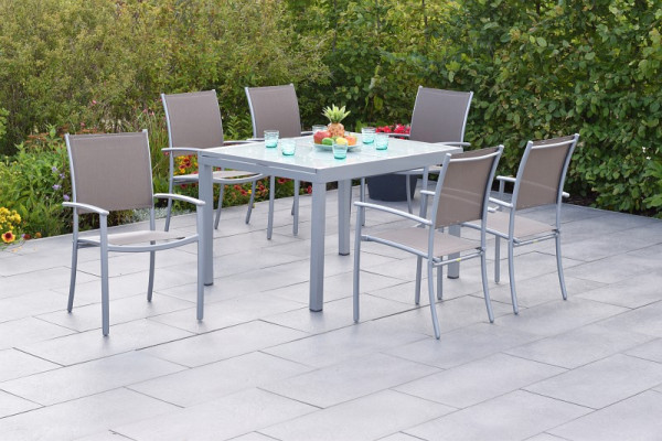 Merxx Milano Set 7-teilig, 6 Milano Stapelsessel, taupe, 1 Ausziehtisch, 120 (180) x 90 cm, Alumiuniumgestell mit Textilbespannung, 50886-325