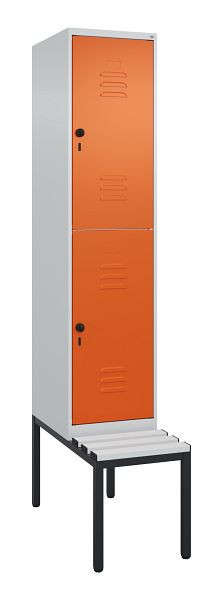 C+P Doppelstöckiger Spind Classic PLUS, Bank, 2120x400x815mm, 7035/2004, Drehriegel, mit untergebauter Sitzbank, 0803507-12 S10188