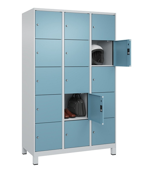 C+P Schließfachschrank Evolo PLUS, mit Füßen, 15 Fächer, 1950x1200x500mm, 7035/2406015 RDS Architekturblau, 049010-325 S10009