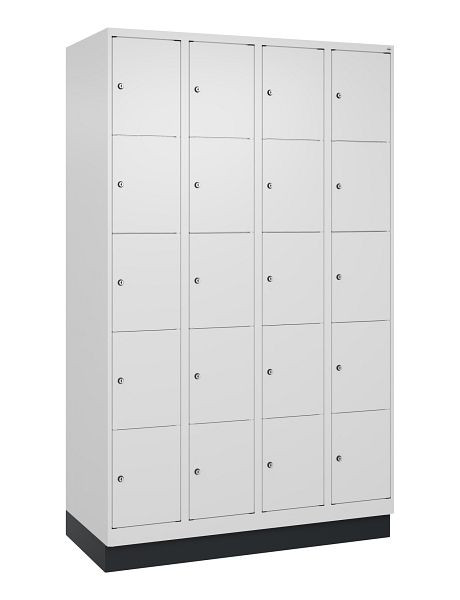 C+P Schließfachschrank Classic PLUS, Sockel, 4 Abteile mit je 5 Fächern, 1950x1200x500mm, 9016/9016, 080020-405 S10017