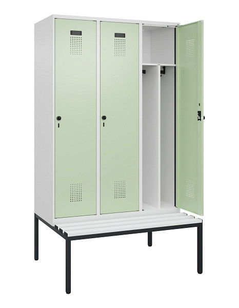 C+P Spind Evolo PLUS, 3 Abteile, 2120x1200x815mm, 9016/6019, Haken 4, Drehriegel, Sitzfläche Kunststoff, Sitzbank, Trennwand, 0490507-32F S10073