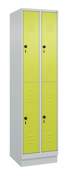 C+P Doppelstöckiger Spind Classic PLUS, Sockel, 2 Abteile, 1950x500x500mm, 7035/0024, 080320-29 S10010