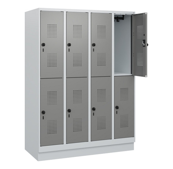 C+P Doppelstöckiger Spind Evolo PLUS, Sockel, 8 Fächer, 1630x1200x500mm, 7035/00, 0005000 RDS Stahlgrau, Drehriegel, 0493205-40 S10014
