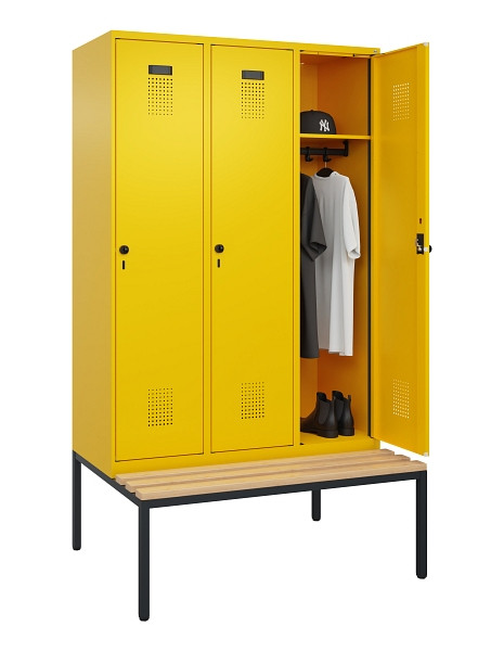 C+P Spind Evolo PLUS, 3 Abteile, 2120x1200x815mm, 1023/1023, Haken 4, Drehriegel, Sitzfläche Buche-Hartholz, Sitzbank, 0490507-32 S10022