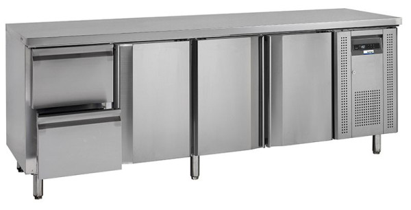 NordCap COOL-LINE Kühltisch KTM 4 - 3T 2Z GN 1/1, mit 2 Zügen und 3 Türen, Korpushöhe: 700 mm, Tiefe: 700 mm, 435106320