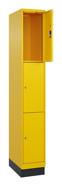 C+P Schließfachschrank Evolo PLUS, mit Sockel, 3 Fächer, 1950x300x500mm, 1023/10, 049020-103 S10022