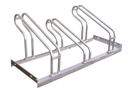 Moravia Fahrradständer für 3 Fahrräder, Tiefe 550 mm, mit Bügeln aus Rundrohr, 271682