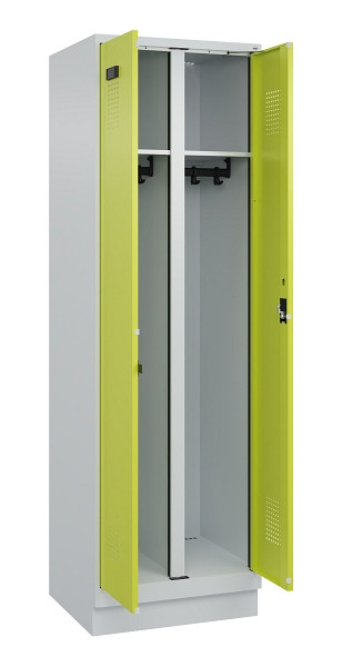 C+P Schwarz-Weiß-Spind Evolo PLUS, mit Sockel, 2 Abteile, 1950x600x500mm, 7035/0, Frontfarbe 1108060 RDS Clowngrün, Zylinderschloss, 049022-20 S10042
