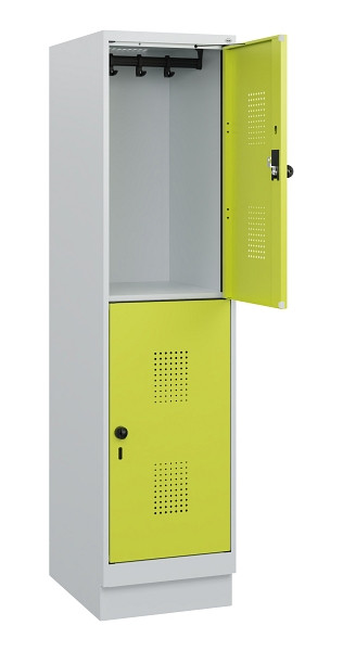 C+P Doppelstöckiger Spind Evolo PLUS, Sockel, 2 Fächer, 1630x400x500mm, 7035/002, Drehriegel, 0493205-12 S10015