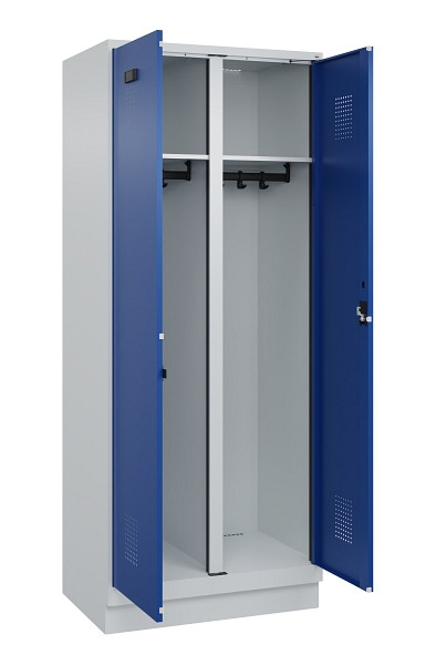 C+P Schwarz-Weiß-Spind Evolo PLUS, mit Sockel, 2 Abteile, 1950x800x500mm, 7035/5, Frontfarbe RAL 5010 Enzianblau, Zylinderschloss, 049022-22 S10033