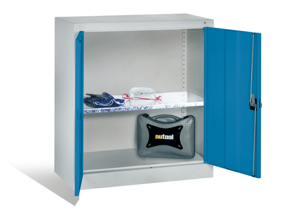 C+P Flügeltürenschrank Serie 12, H1000xB935xT400mm, 7035/5012, 1 Einlegeboden aus Stahl, verzinkt, 130987-300 S10002