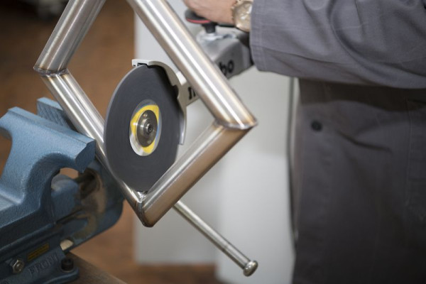 Klingspor MFW 600 Kompaktscheiben 150 x 3 x 25,4 mm Fein Siliziumkarbid, Hochleistungs-Vliesscheiben, VE: 10 Stück, 337950