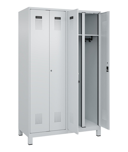 C+P Schwarz-Weiß-Spind Evolo PLUS, mit Füßen, 4 Abteile, 1950x1200x500mm, 7035/7035 Lichtgrau, Abteilbreite 300 mm, Schlüssel 2, 049012-40 S10040