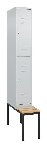 C+P Doppelstöckiger Spind Classic PLUS, 2120x300x815mm, 7035/7035, Zylinderschlösser, Sitzleisten aus Buche, mit untergebauter Sitzbank, 0803507-10 S10099