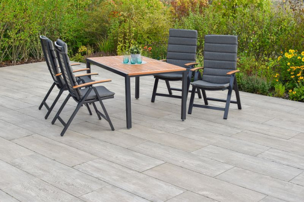 Merxx Astros Set 9-teilig, 4 Astros Klappsessel, 4 Kissen, grau, 1 Tisch 150 x 90 cm, Aluminium mit FSC Akazienholz, 50625-800