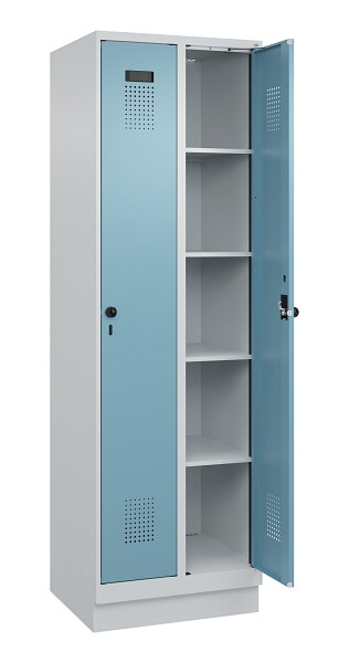 C+P Wäsche-Spind Evolo PLUS, mit Sockel, 2 Abteile, 1950x600x500mm, 7035/0010, Verschluss Drehriegel, Ablageböden 8, 049020-20B S10009