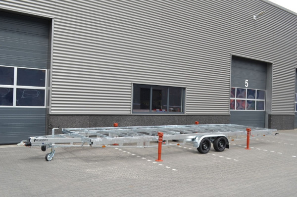 Vlemmix Tiny House Detachable Anhänger 840x244 cm 2x 1.800 kg Achsen, SW000566