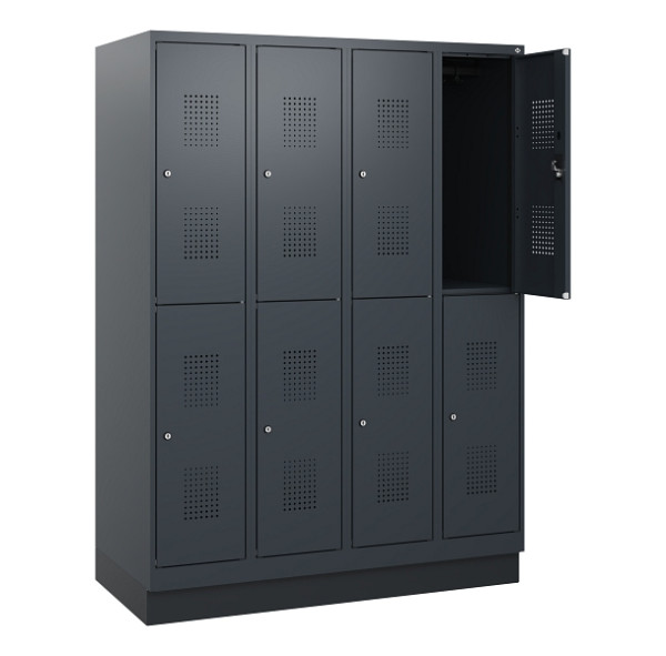 C+P Doppelstöckiger Spind Evolo PLUS, Sockel, 8 Fächer, 1630x1200x500mm, 7016/70, Frontfarbe RAL 7016 Anthrazitgrau, Zylinderschloss, 0493205-40 S10043