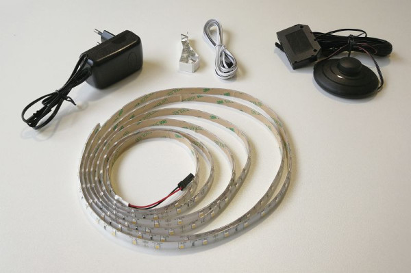 Kerkmann Beleuchtungsset 2500, 2,5 m lang, 5 m Zuleitung, 22342400