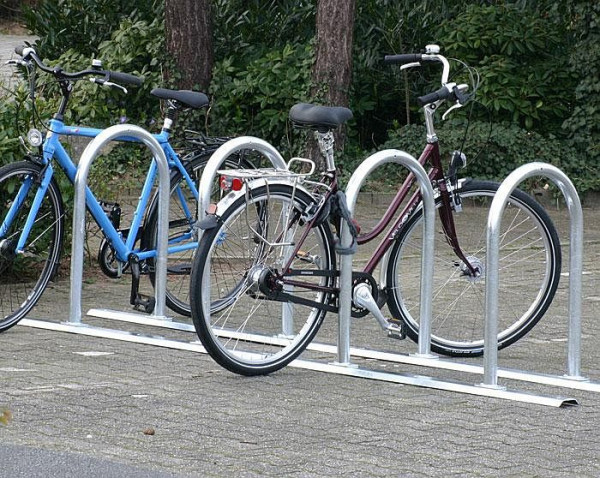 Rasti ZAMBEZI Fahrrad-Anlehnparker, Anlage zur freien Aufstellung oder Bodenmontage, 4 Einstellplätze einseitig bzw. 8 Einstellplätze zweiseitig, F10201