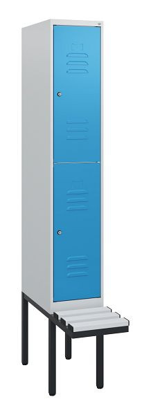 C+P Doppelstöckiger Spind Classic PLUS, 1950x300x815mm, 7035/5012, Zylinderschlösser, mit Untergestell und schwebender Sitzfläche, 0803405-10 S10079