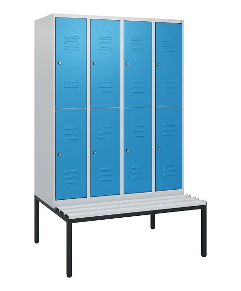 C+P Doppelstöckiger Spind Classic PLUS, 4 Abteile, 1950x1200x815mm, 7035/5012, Zylinderschlösser, mit untergebauter Sitzbank, 0803505-40 S10079
