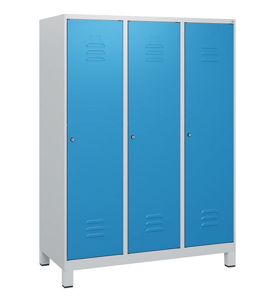 C+P Umkleidespind Classic PLUS, Füße, 3 Abteile, 1630x1200x500mm, 7035/5012, Zylinderschlösser, 0800105-32 S10019