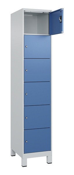 C+P Schließfachschrank Evolo PLUS, mit Füßen, 6 Fächer, 1950x400x500mm, 7035/50, Frontfarbe RAL 5023 Fernblau, 049010-126 S10008