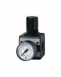 Riegler Druckregler mit durchgehender Druckversorgung, 100452