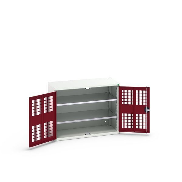 bott verso Flügeltürschrank mit Belüftung, mit 2 Fachböden, BxTxH: 1050 x 550 x 800 mm, Lichtgrau / Purpurrot, 16926760.24