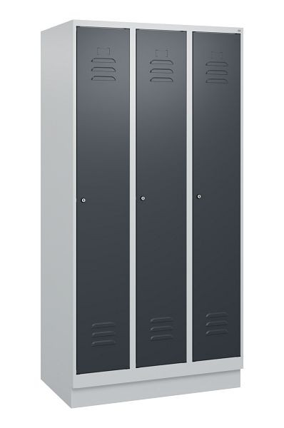 C+P Umkleidespind Classic PLUS mit Mitteltrennwand, Sockel, 3 Abteile, 1800x900x500mm, 7035/7016, Zylinderschlösser, 0800207-30F S10023