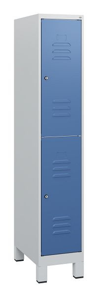 C+P Doppelstöckiger Spind Classic PLUS, Füße, 1630x300x500mm, 7035/5023, Zylinderschlösser, 0803105-10 S10035