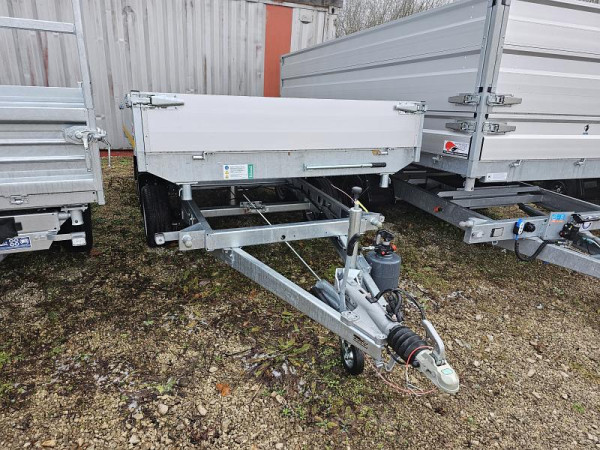 Eduard 3318 GD 3500 kg Dreiseitenkipper mit Handpumpe, Maße: 1800 x 3300 x 300 mm, SW028137
