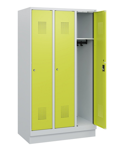 C+P Spind Evolo PLUS, Sockel, 3 Abteile, 1630x900x500mm, 7035/0024, Zylinderschloss, 0490205-30 S10042