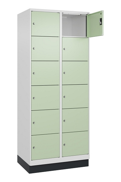 C+P Schließfachschrank Evolo PLUS, mit Sockel, 12 Fächer, 1950x800x500mm, 9016/6, 049020-226 S10019