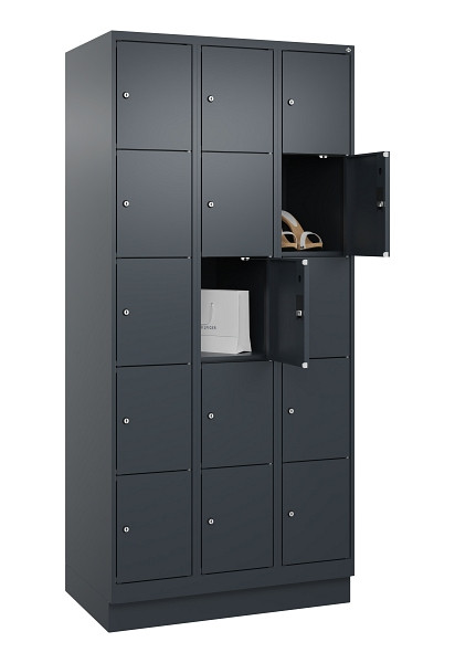 C+P Schließfachschrank Evolo PLUS, mit Sockel, 15 Fächer, 1950x900x500mm, 7016/7, Frontfarbe RAL 7016 Anthrazitgrau, 049020-305 S10016