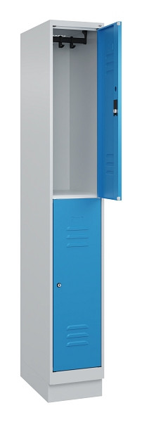 C+P Doppelstock-Spind Classic PLUS, Sockel, 1 Abteil, 1950x300x500mm, 7035/5012, 080320-10 S10019