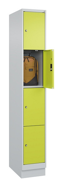C+P Schließfachschrank Evolo PLUS, mit Sockel, 4 Fächer, 1950x300x500mm, 7035/00, Frontfarbe 1108060 RDS Clowngrün, 049020-104 S10015